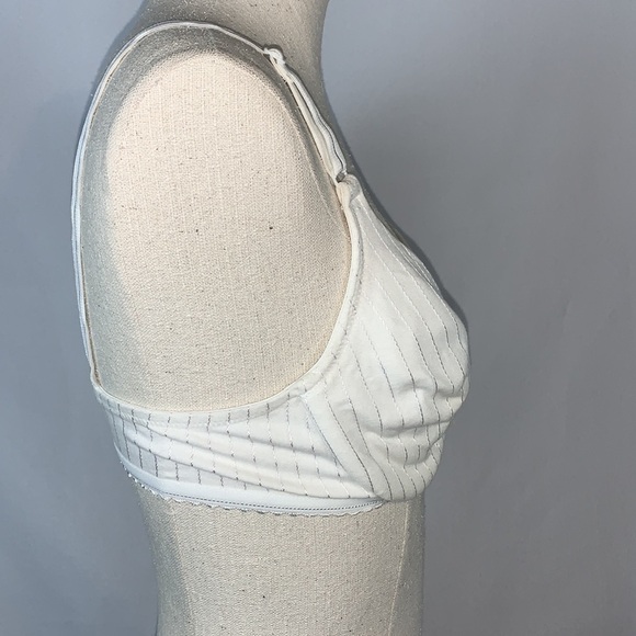 Bestform bra NWT woman’s size 34B white embroidery - Picture 5 of 9